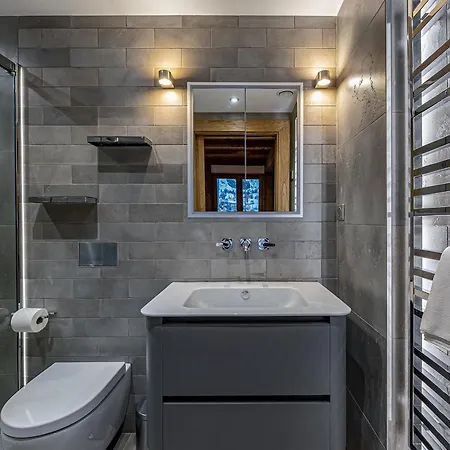 Avec Jacuzzi Et Sauna Pres De Martin - Fr-1-570-27 شاليه